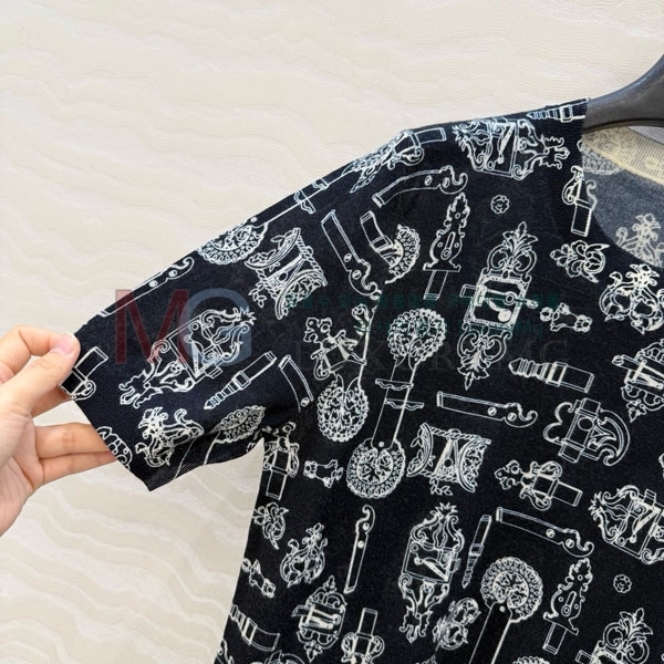 ���� �����޽� ���� Ƽ���� HE632683-8