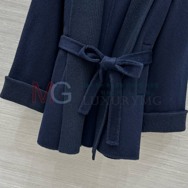  η**   Ŷ LP422564-5