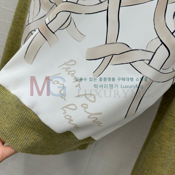 ���� �η�**�� ������ LP325677-9