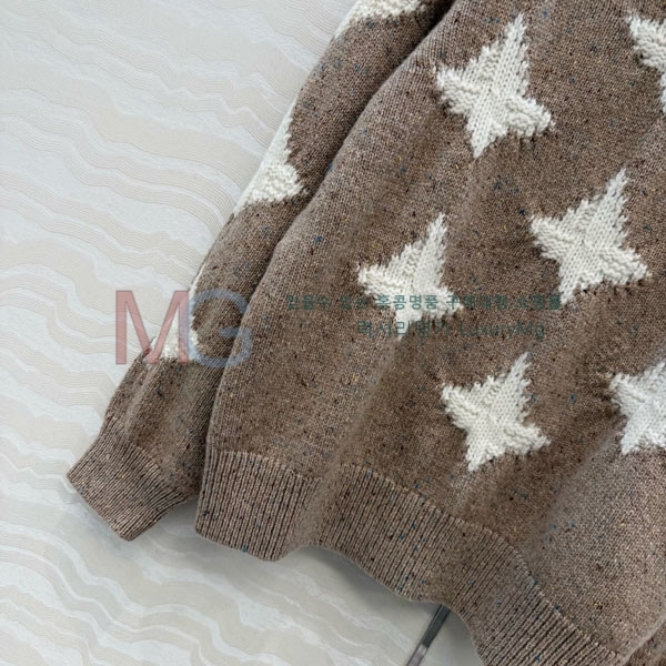 ���� �η�**�� ������ LP325677-12