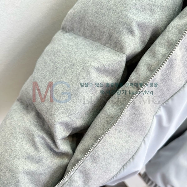  η** ٿ е LP424502-17