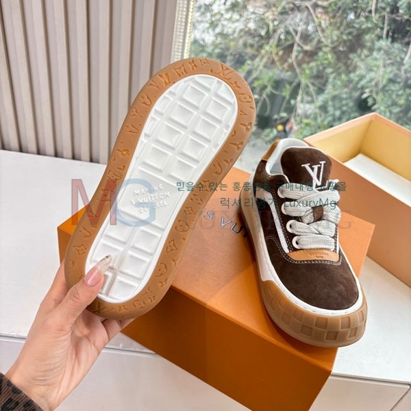 �������� ���̺��� ����Ŀ�� LV628801-1