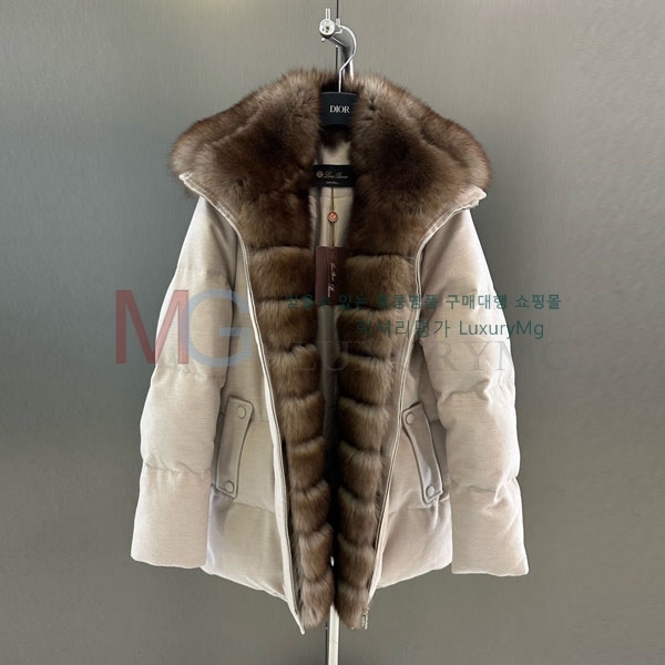  η** ٿ е LP424502-24