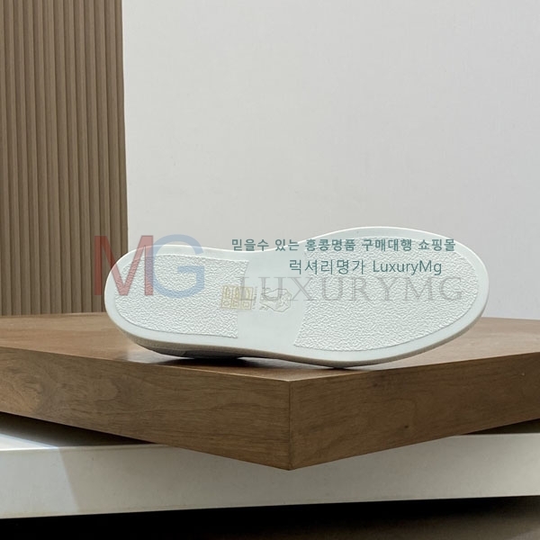 ���� ���ڷ� ��ġ�ڸ� ����Ŀ�� BC165502