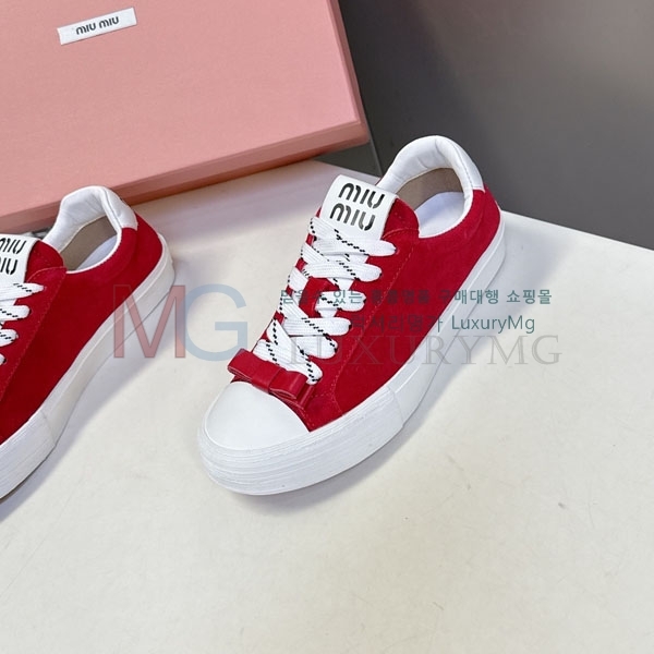 ���� �̿�̿� ����Ŀ�� MI3308801-1