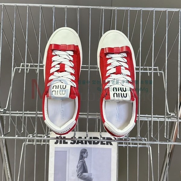 ���� �̿�̿� ����Ŀ�� MI3308801-1