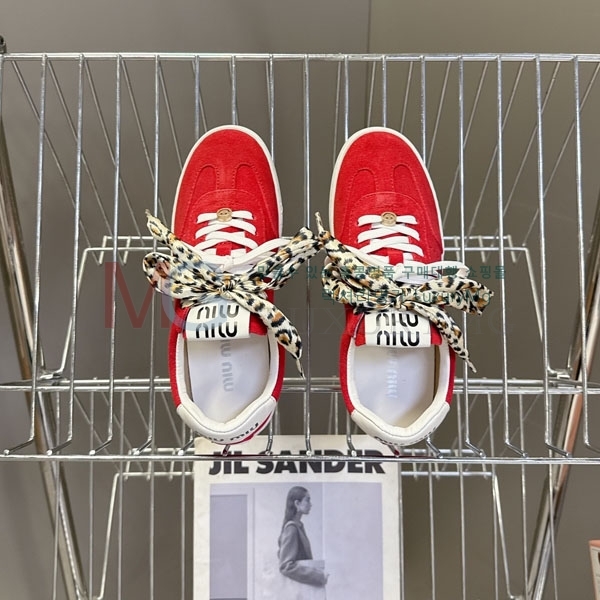 ���� �̿�̿� ����Ŀ�� MI3308802