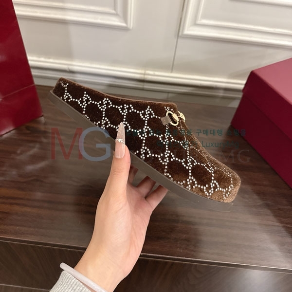 ���� ���� �� ������ P7T608881