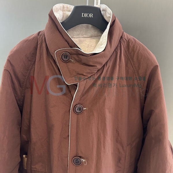  η**  ٿ е LP434064-3