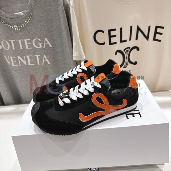 ���� �ο��� ����Ŀ�� R7T63301-9