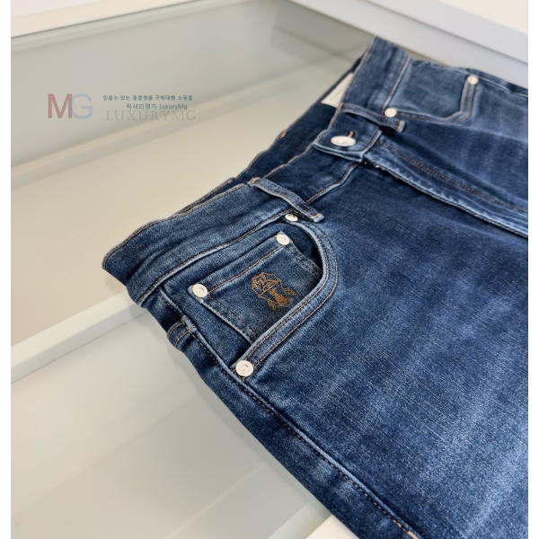  ڷ ġڸ û BC256389-1