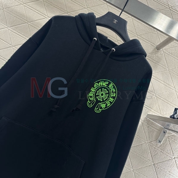 ���� ũ������ �ĵ�Ƽ CHS231230-1