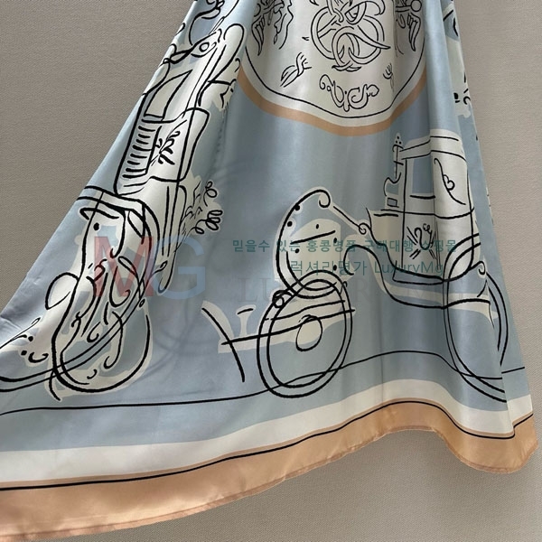 ���� �����޽� ���ǽ� HE613686-4