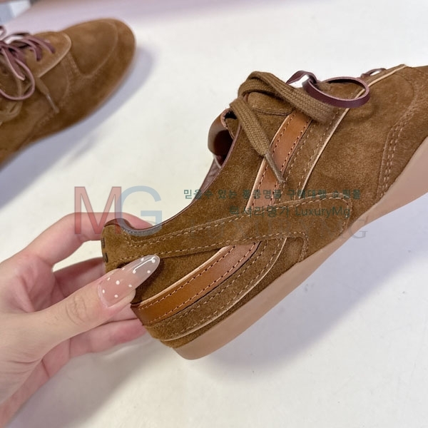 ���� �̿�̿� ����Ŀ�� MI3378924-2