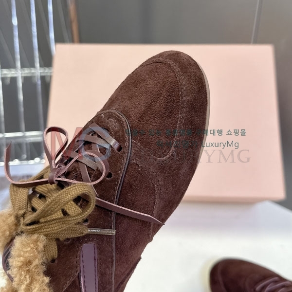 ���� �̿�̿� ����Ŀ�� MI3378923-2