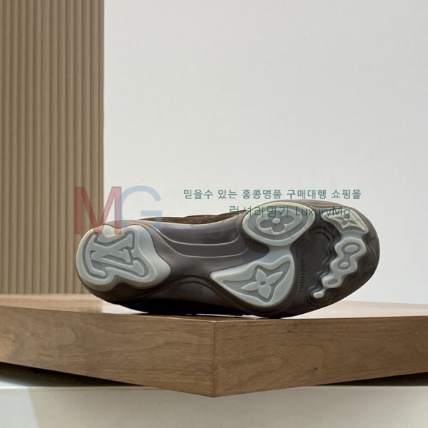 �������� ���̺��� ����Ŀ�� 1LV358801-3