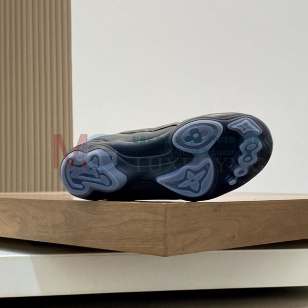 �������� ���̺��� ����Ŀ�� 1LV358801