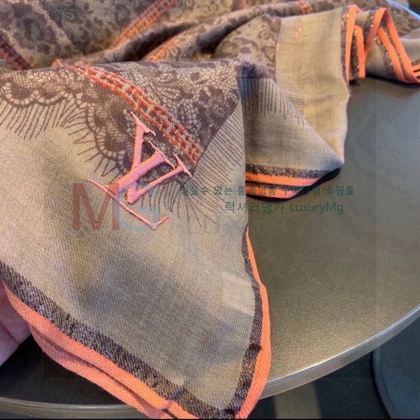 ̺ ÷/ī LV8122207-2