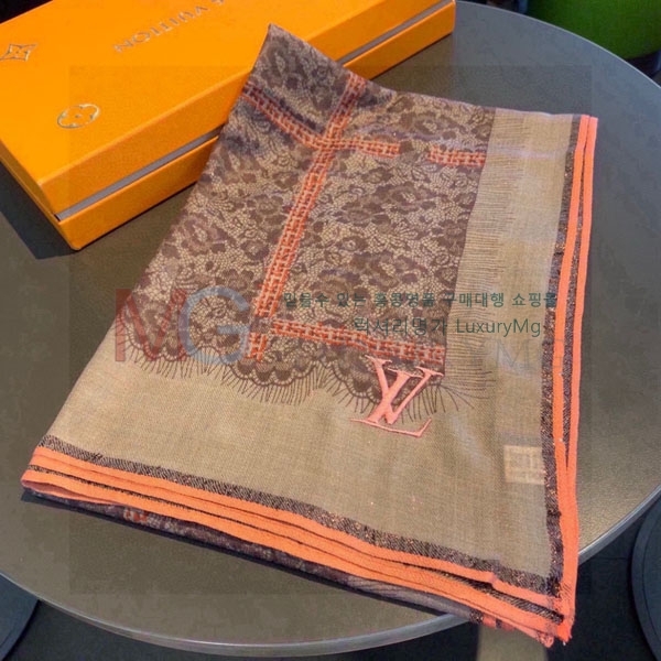 ̺ ÷/ī LV8122207-2