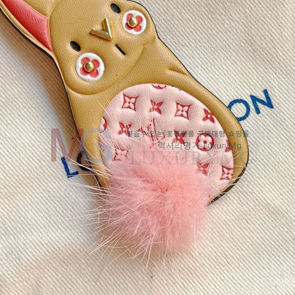 ���̺��� ŰȦ�� LV5676806-3