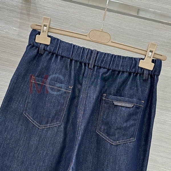 ���� ���ڷ� ��ġ�ڸ� ���� BC156083-1