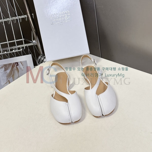  �������������� �÷����� ���� MZ608842