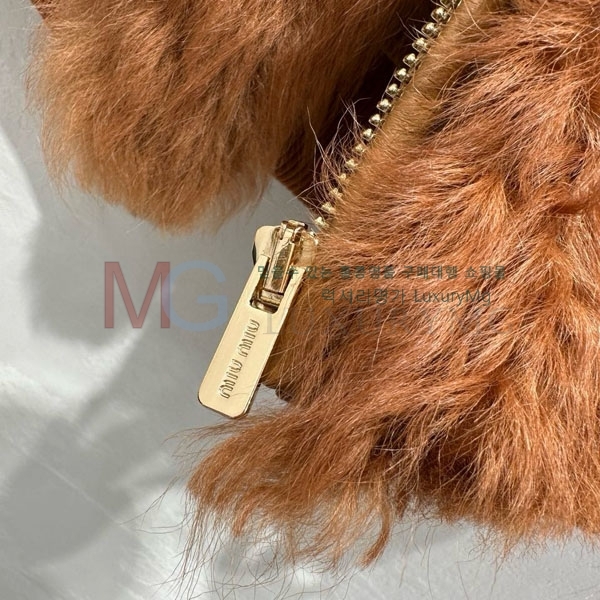 ���� �̿�̿� Ŭ���� �� ���� MU34502-1