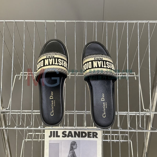 ���� ��� ���� DR630068