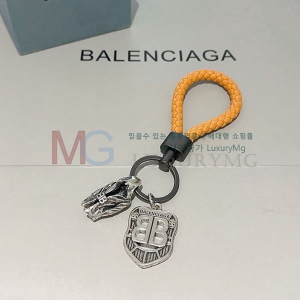 �������� �߷��þư� ŰȦ�� BA23017-7