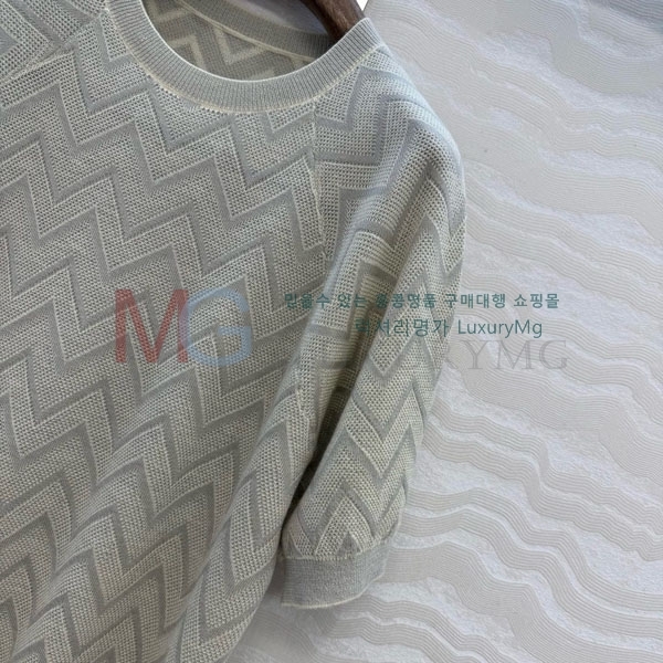 ���� �η�**�� ���� Ƽ���� LP345777-9