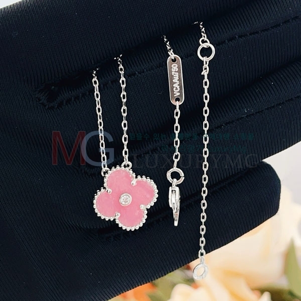 ��Ŭ���� �� ���� ����� VA3745708-2