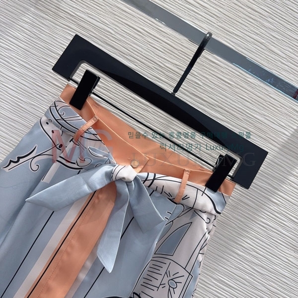 ���� �����޽� ��ĿƮ HE613685-7