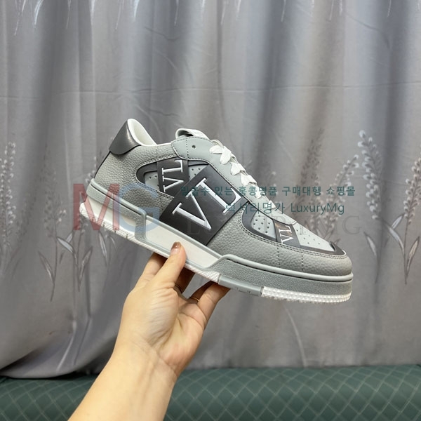  ���� �߷�Ƽ�� ����Ŀ�� V6A36605-7