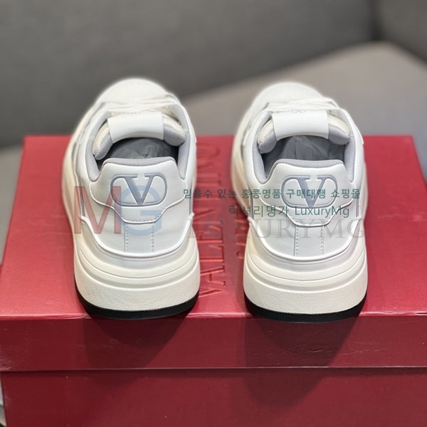  ���� �߷�Ƽ�� ����Ŀ�� V6A36605-16