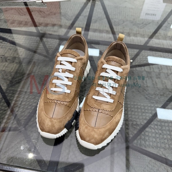 ���� �����޽� ����Ŀ�� HE566301-4