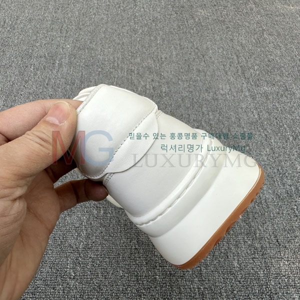 ���ڷ� ��ġ�ڸ� ����Ŀ�� BC771150-2