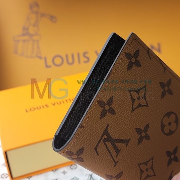 ���̺��� �н���Ʈ Ŀ�� �������� M26571-1