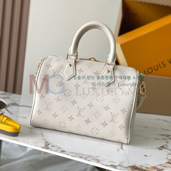 ���̺��� ���ǵ� �ݵѸ��� 25 M26690-400