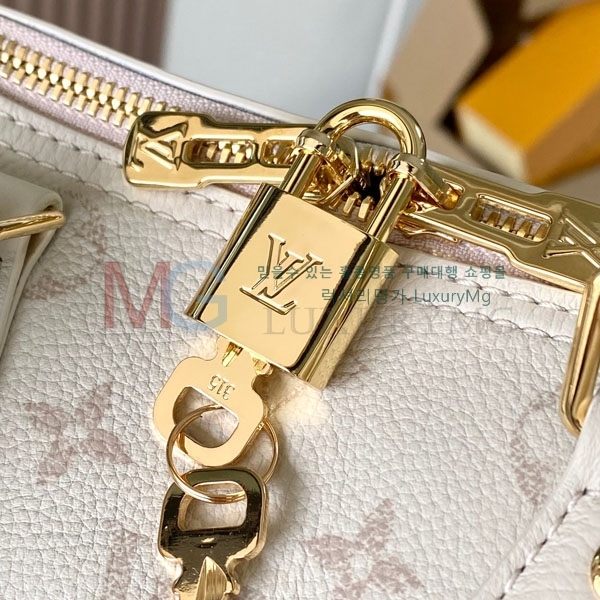 ���̺��� ���ǵ� �ݵѸ��� 25 M26690-400