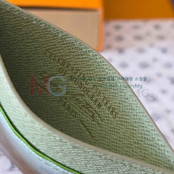 ���̺��� ī�� Ȧ�� M27754-2