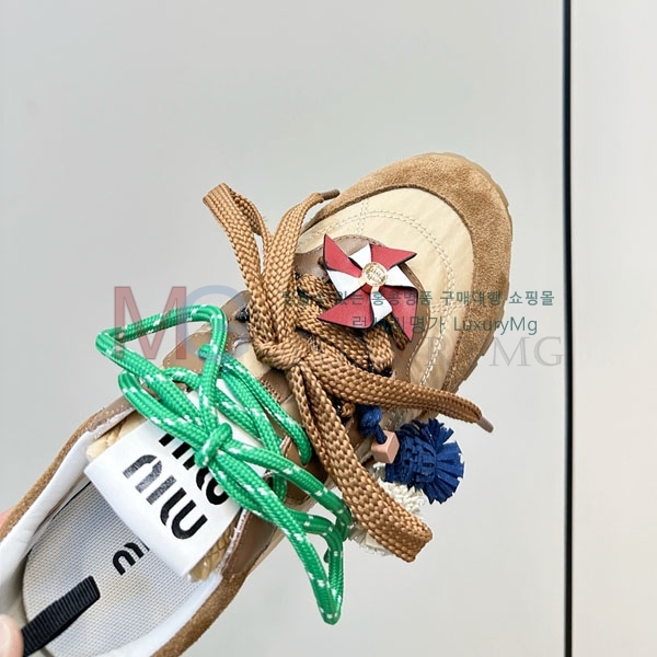 ���� �̿�̿� ����Ŀ�� MI30099