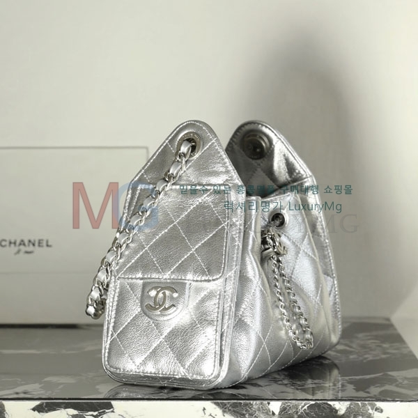 ��* 25 �̴� �ڵ�� AS5631-71