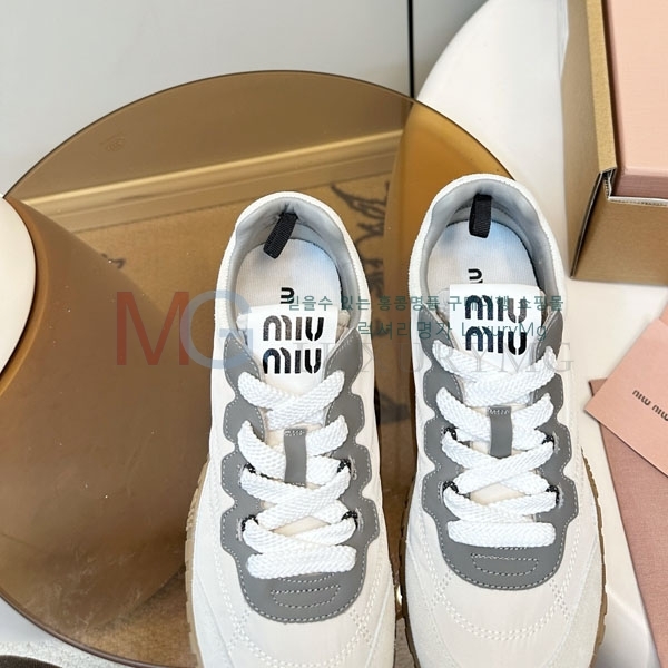 ���� �̿�̿� ����Ŀ�� MI30098