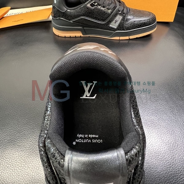 ���� ����*�� ����Ŀ�� 2LV018806