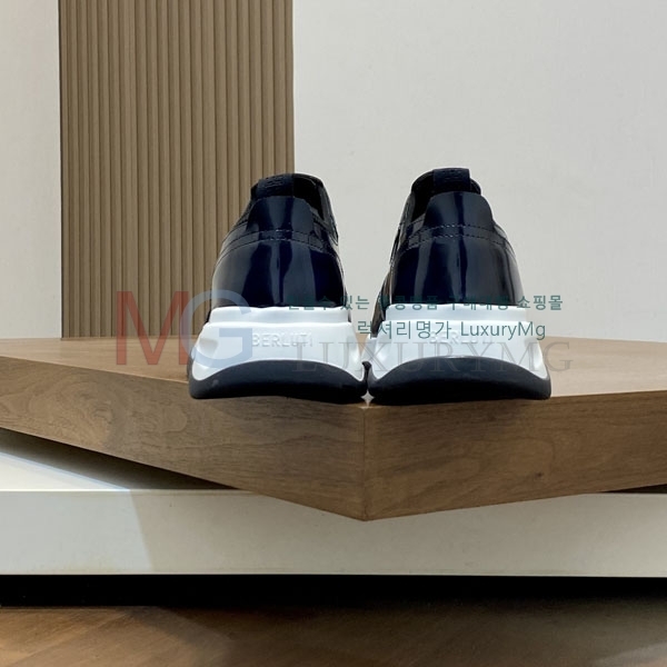 ���� ����Ƽ  ����Ŀ�� BT666501-5