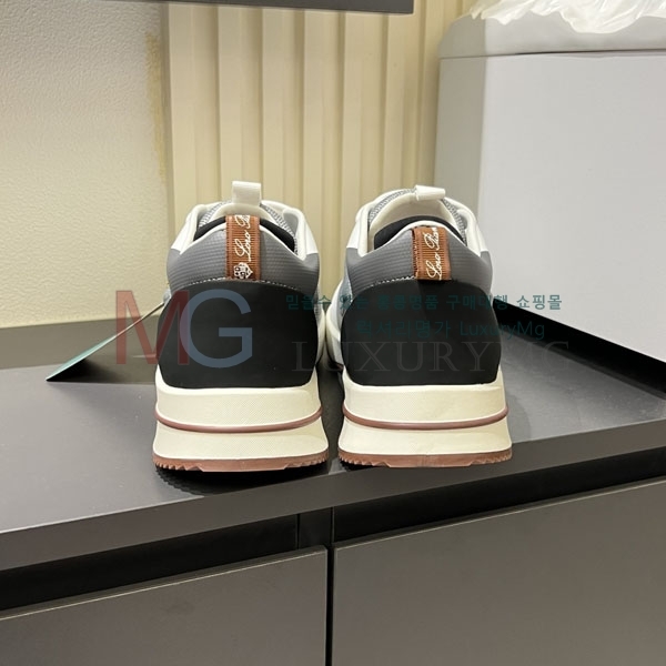 ���� �η�**�� ����Ŀ�� LP5333026-9