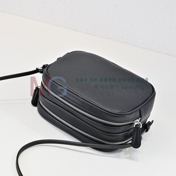 �� �ο� Ʈ���� 950100-1