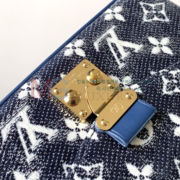 ���̺��� ����Ʈ ��Ƽ�� �̽�Ʈ ����Ʈ M22834-1