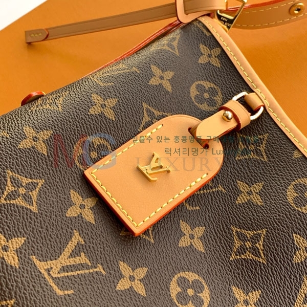 ���̺��� ĳ���� �̽�Ʈ ����Ʈ M28101-1