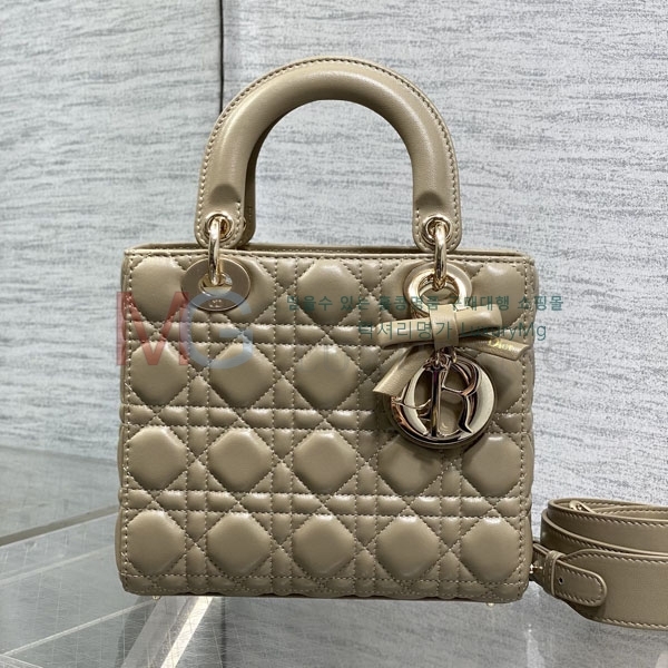 ��� ���� ���̵�� M078010-1